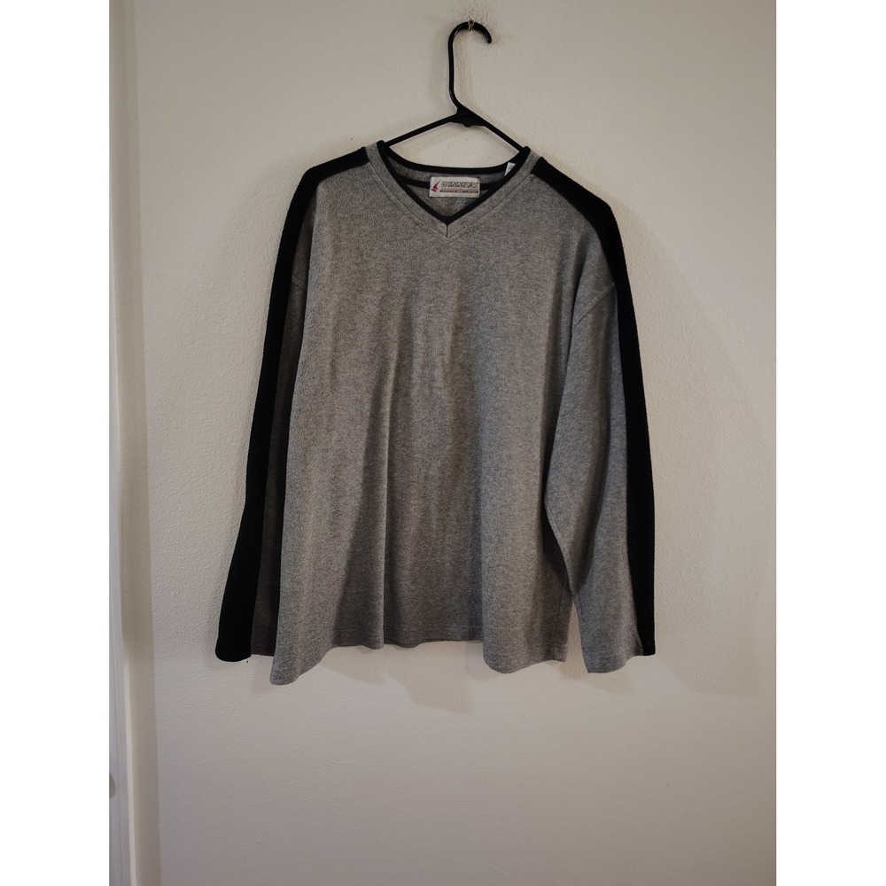 Winners Competition Grade Sportgear Mens Gray Black V-Neck Fleece Shirt Large